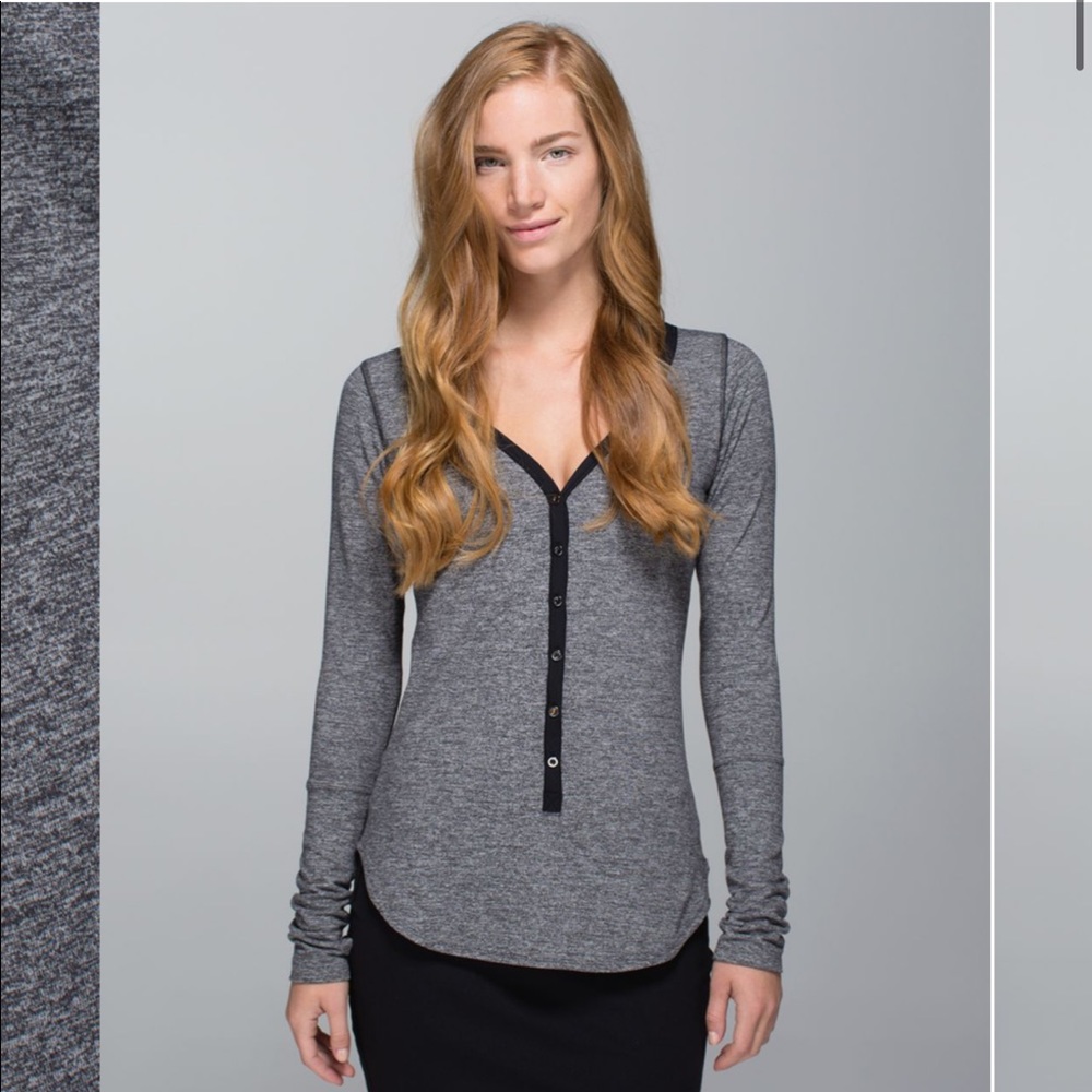 NWT Lululemon Awesoma Henley Sz 8
